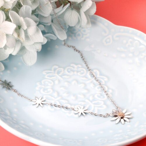 multi flower silver necklace for women