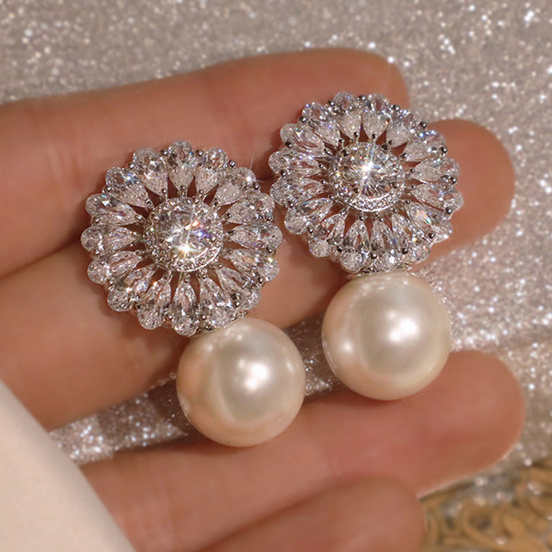 Pearl stone earrings